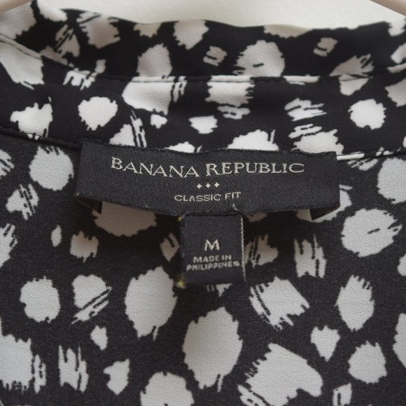 Banana Republic Classic Fit Button-Down in Women's M - Picture 4 of 11